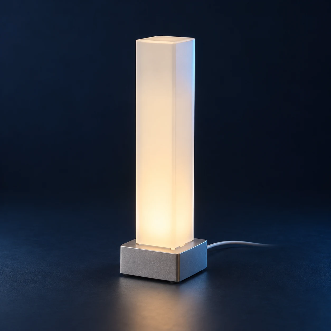 Photon Pillar in Silver Gray
